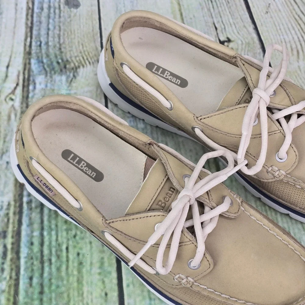 LL Bean Portlander Boat Shoes Womens 8 Medium Tan Leather Nautical Flag 293451